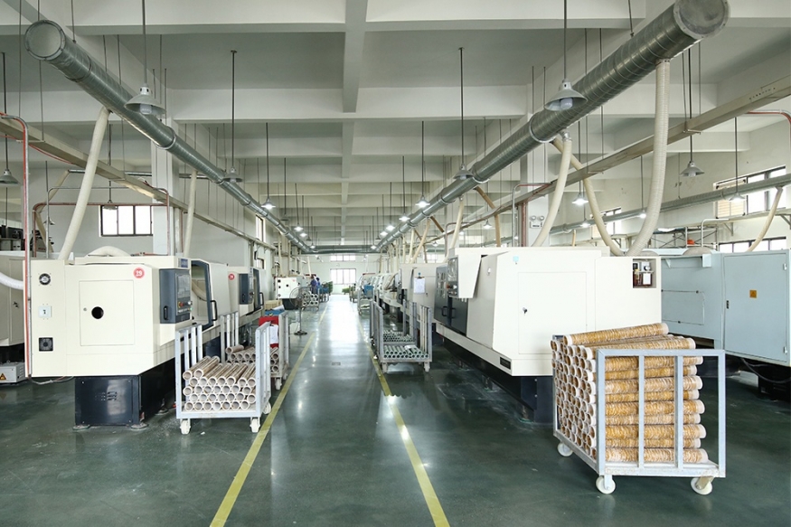 Machining center (2) Machining center (2)