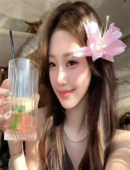 《茧成蝶》角色研究：表演细节的精准把握与艺术处理 感受人物塑造的匠心